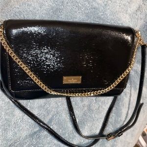 Kate Spade black convertible crossbody. Very good condition.